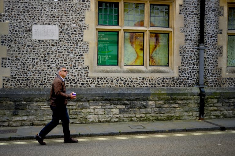 Street photo in Winchester, United Kingdom by Ian Ford
