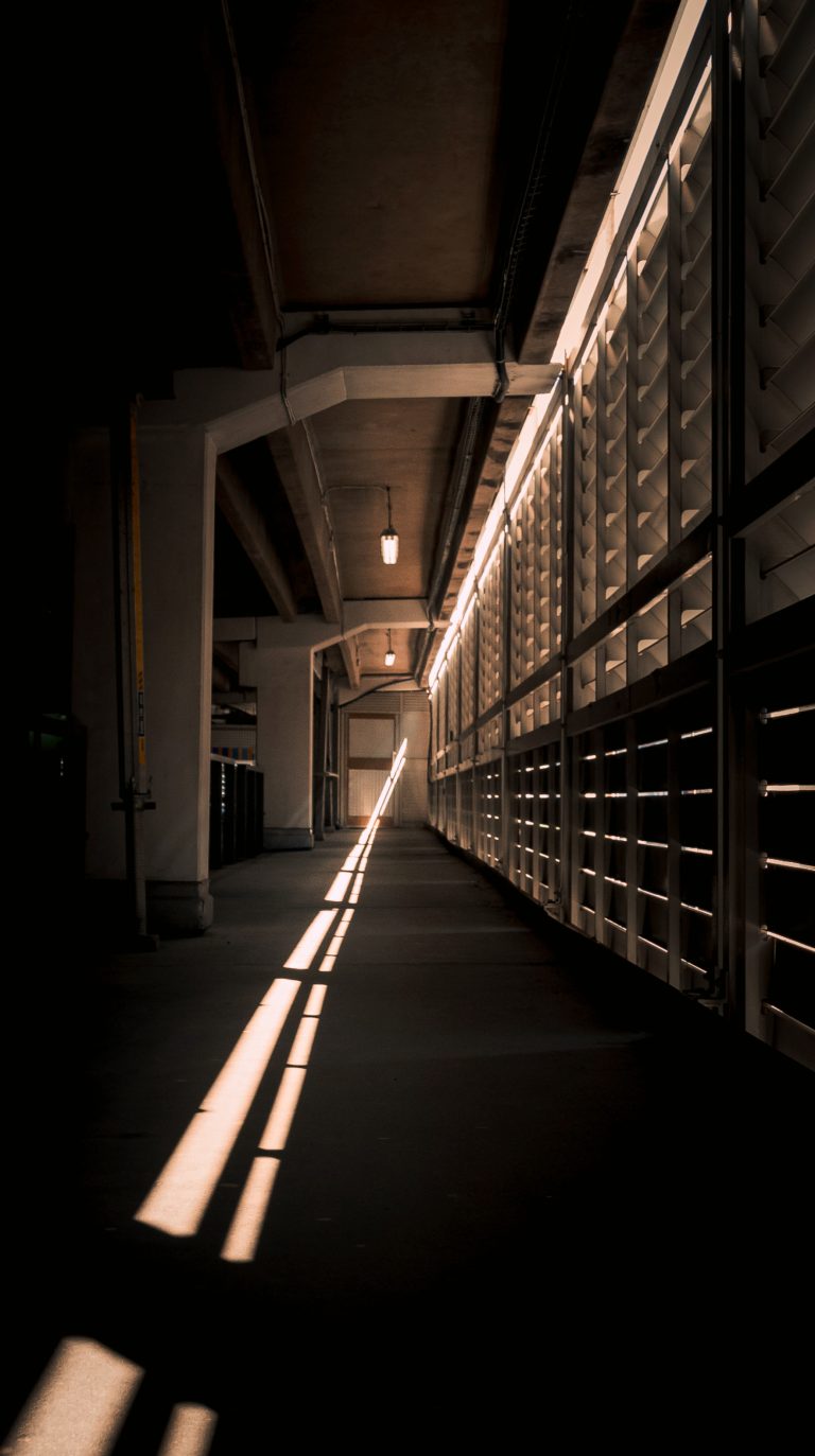 Photo by Kamil Svitak