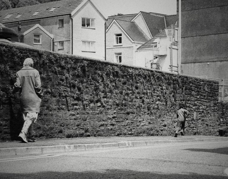 Street photo in Swansea, United Kingdom by Josh Allen