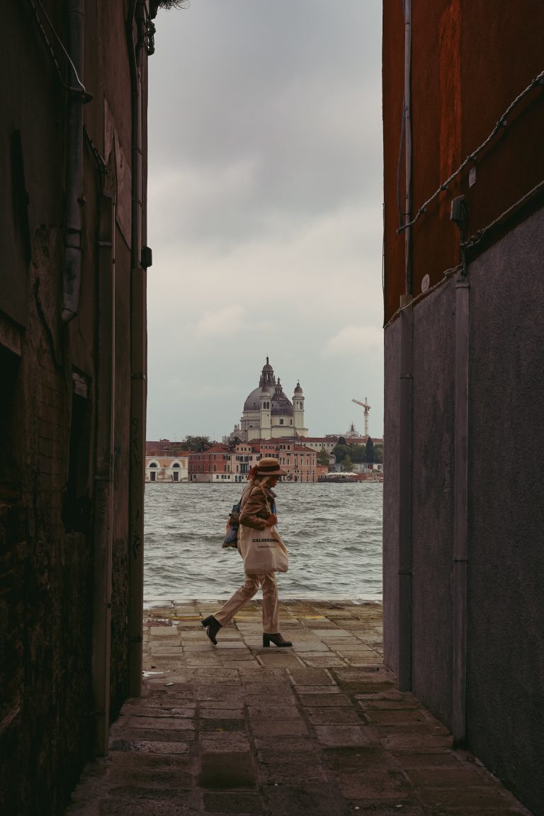 Photo by Alex Pler
