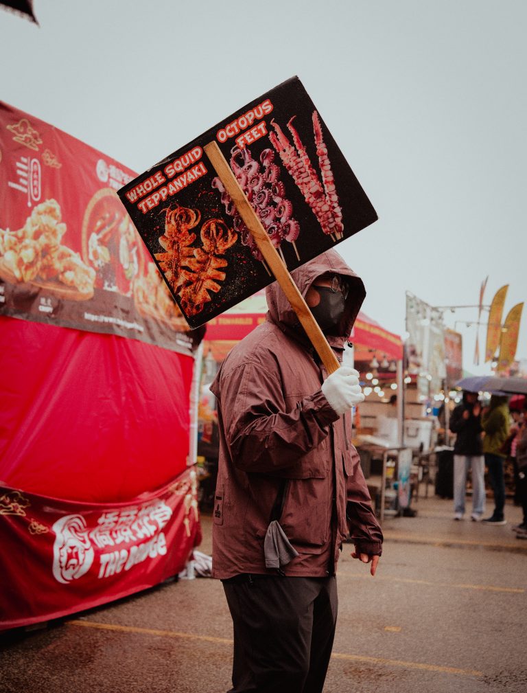 Street photo in Markham, Canada by Rhain Peralta