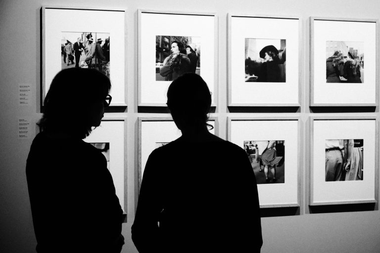 Street photo in Olten, Switzerland by Patrick Kurz