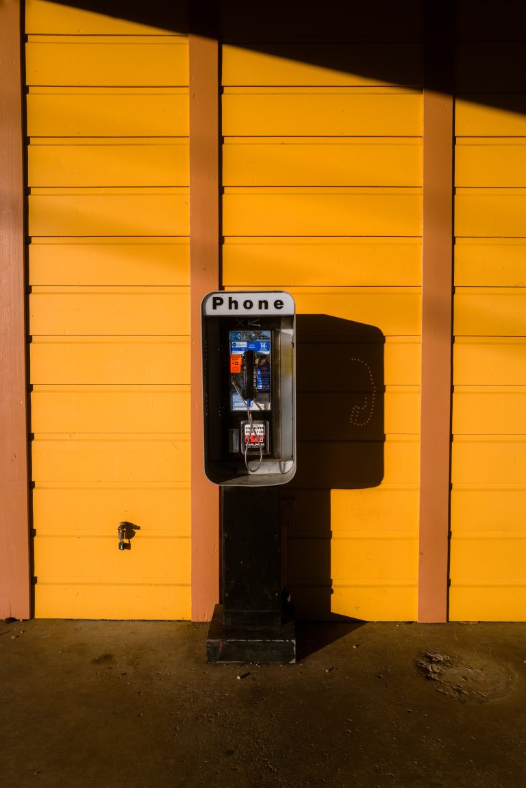 Street photo in Roseville, United States by Neil Tala