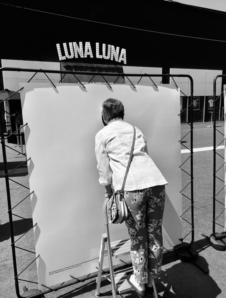 Street photo in Los Angeles, United States by Drew Shetter