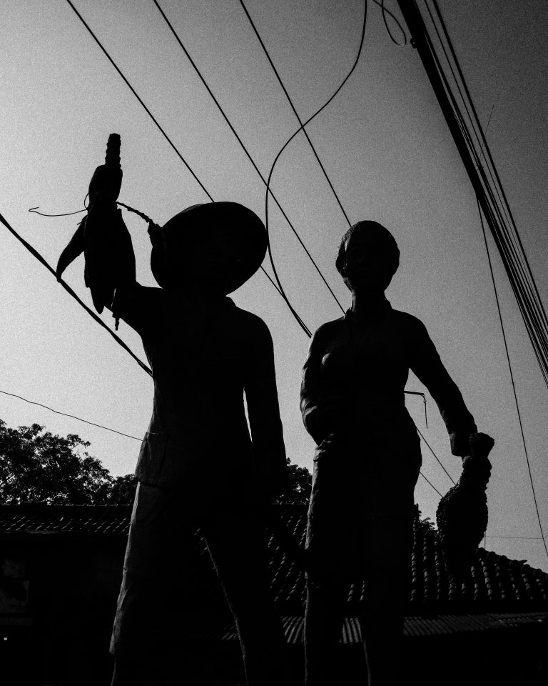 Street photo in Bekasi, Indonesia by Peaceuall ℗