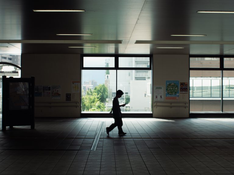 Street photo in Kofu, Japan by Satoshi Osuga
