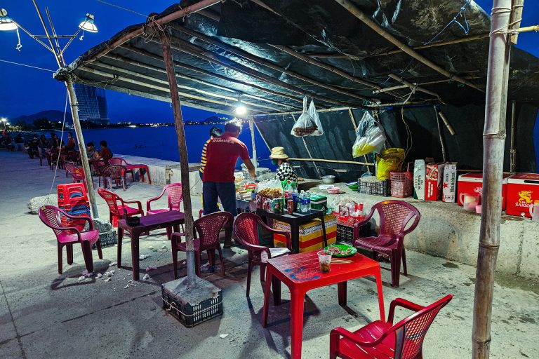 Street photo in Mỹ Hải, Vietnam by Cong Bui Tien