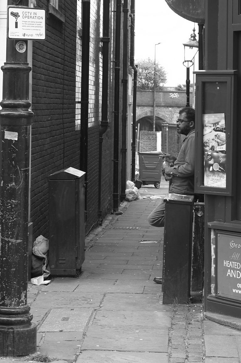 Street photo in Rochester, United Kingdom by Andy Sheridan