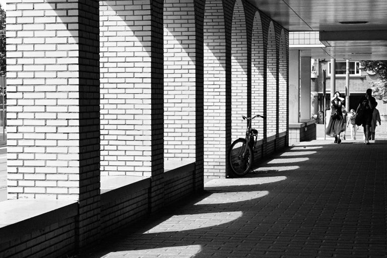 Street photo in The Hague, Netherlands by Patricia Wit