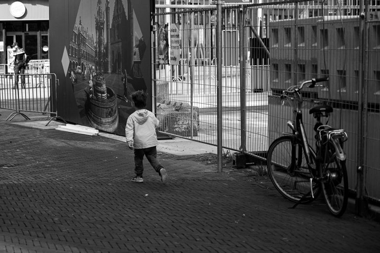 Street photo in The Hague, Netherlands by Patricia Wit