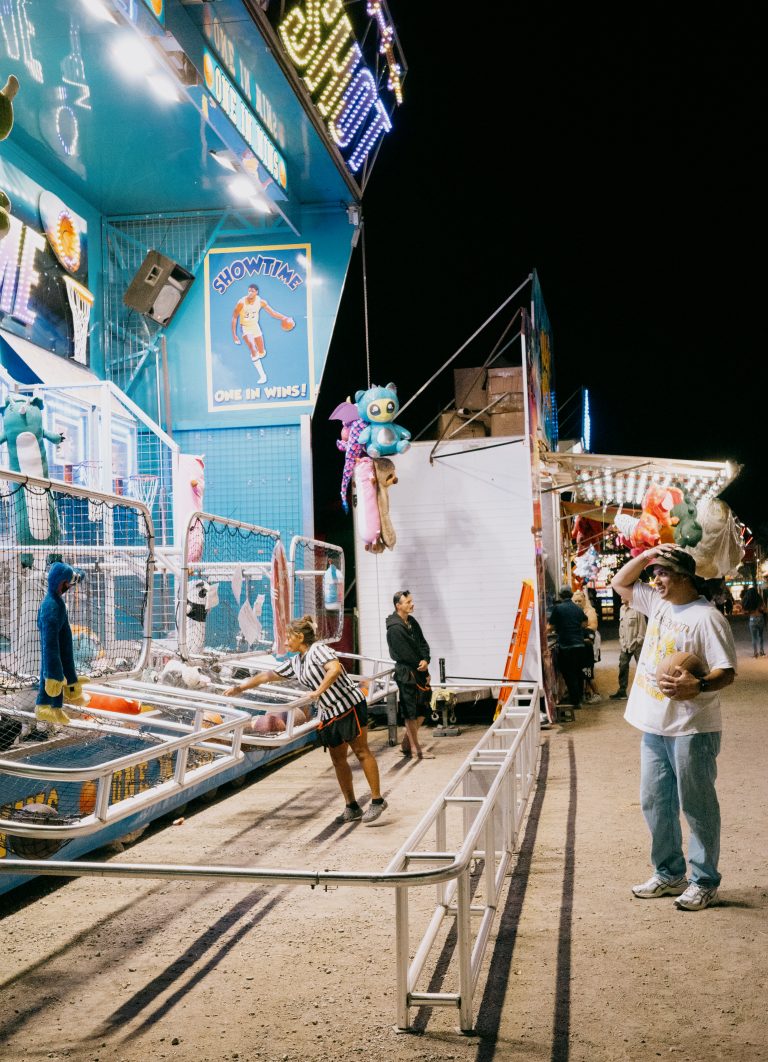 Street photo in Santa Clara, United States by Daniel De La Torre