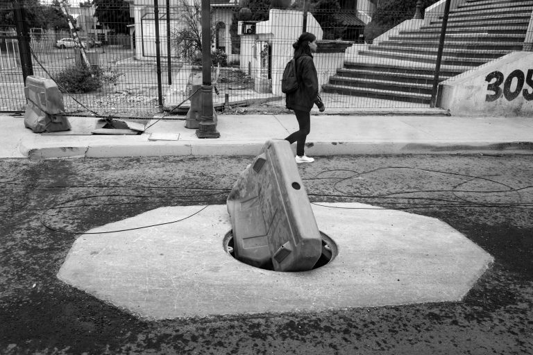 Street photo in Santiago de Querétaro, Mexico by Ricardo García Mainou