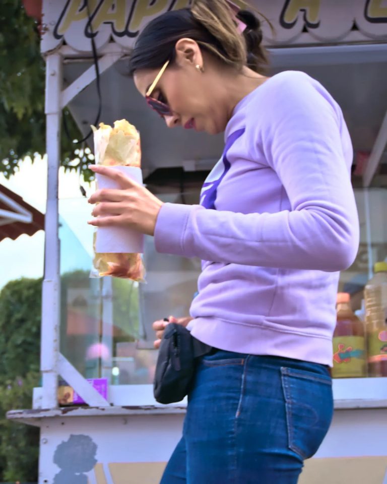 Street photo in Metepec, Mexico by Enrique Reyes