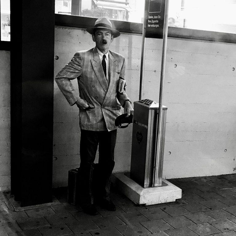 Street photo in Olten, Switzerland by Marc Feierabend