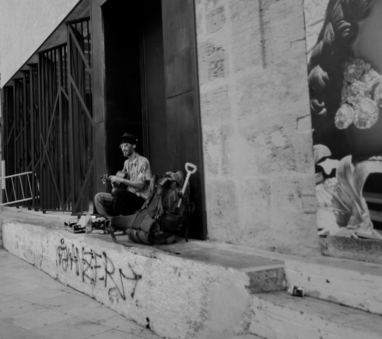 Street photo in Zaragoza, Spain by David Sheppard