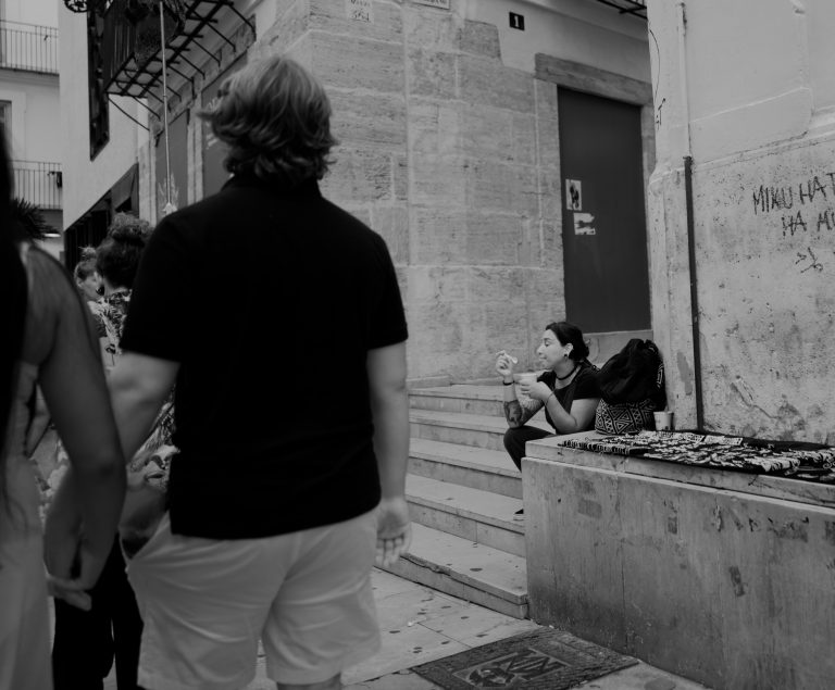 Street photo in Zaragoza, Spain by David Sheppard