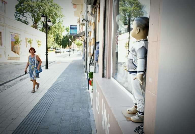 Street photo in Plovdiv, Bulgaria by Rodrigo Marcotich