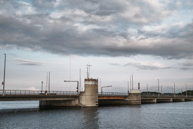 Street photo in Hadsund, Denmark by Rune Ranch