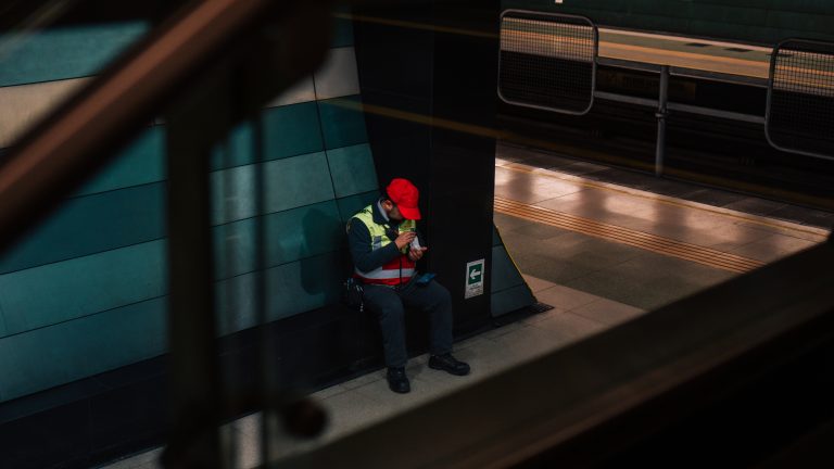 Street photo in Santiago, Chile by Andrés Mellado
