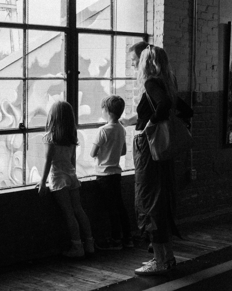 Street photo in Huntsville, United States by Ethan Hayes
