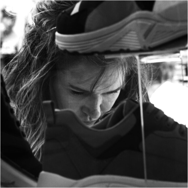 Street photo in Argostoli, Greece by Chris Bennett
