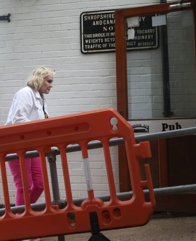 Street photo in Foxton, United Kingdom by Ian Westwood
