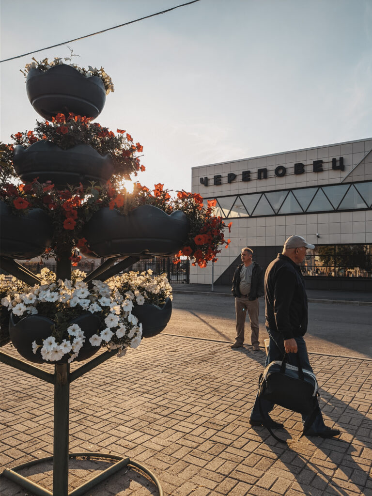 Photo by Victor Visight