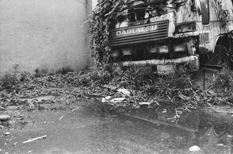 Street photo in Cheras, Malaysia by Johari Sultan