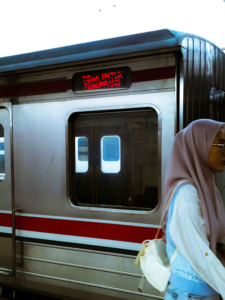 Photo by Hendri Setiawan