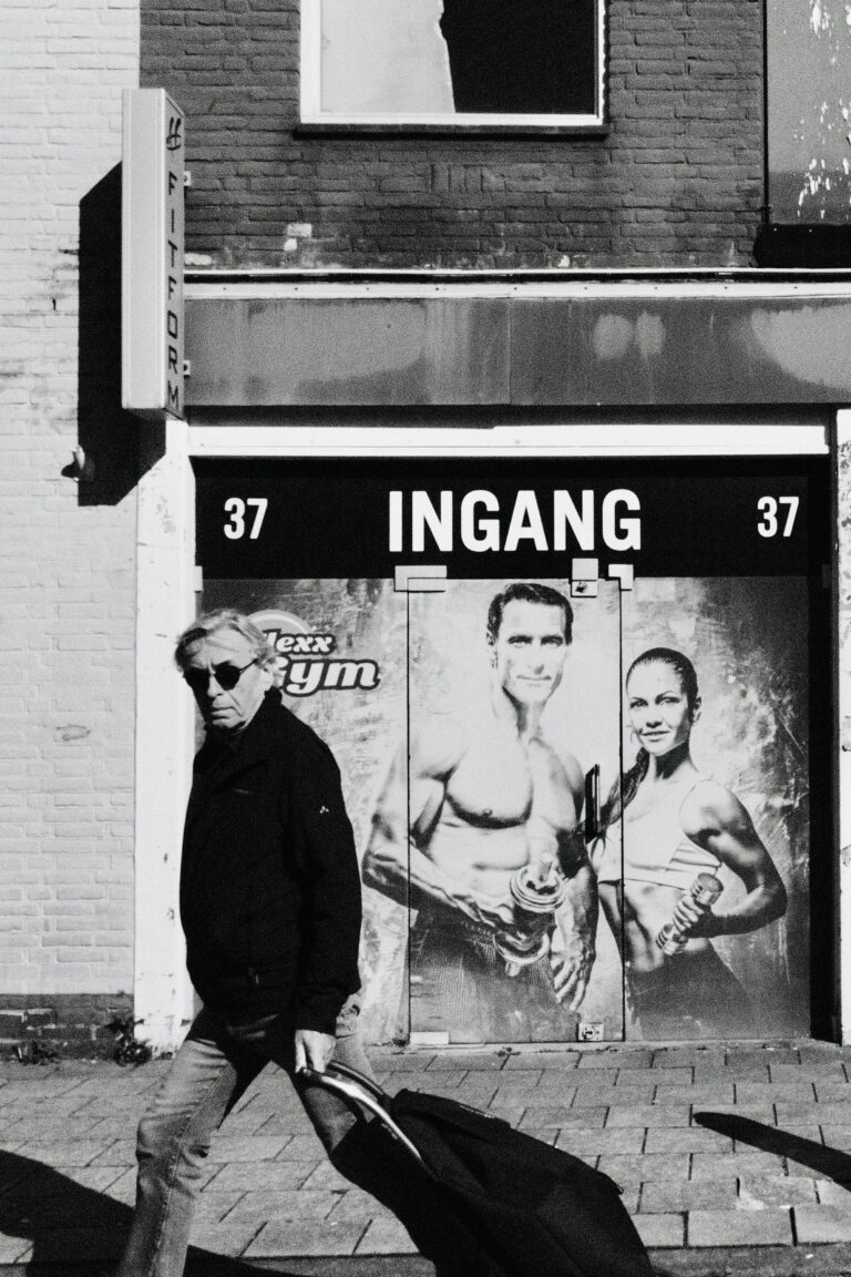 Street photo in Gouda, Netherlands by Dirk Sterzik