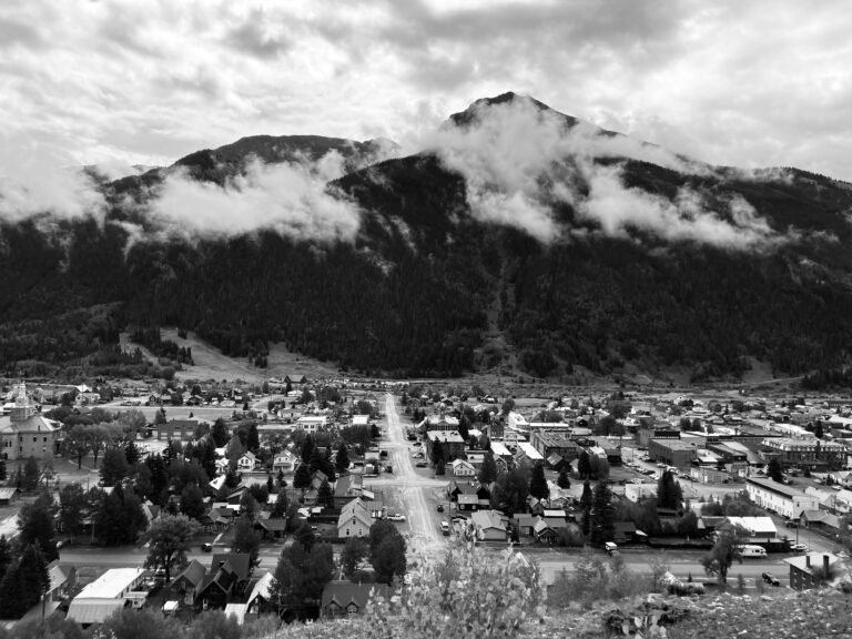 Street photo in Silverton, United States by Steve Lawyer