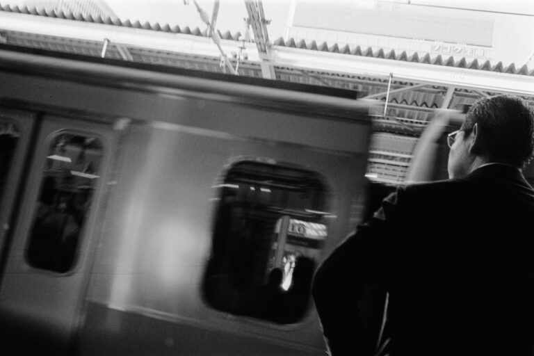Street photo in Tokyo, Japan by Dominik Pitz
