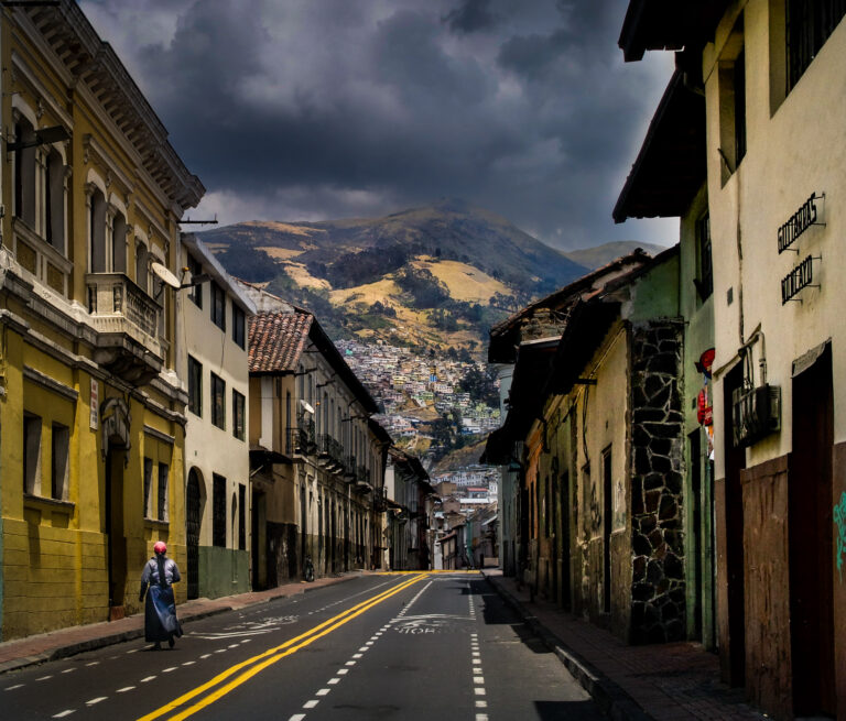 Street photo in Quito, Ecuador by Jonathan Varjabedian