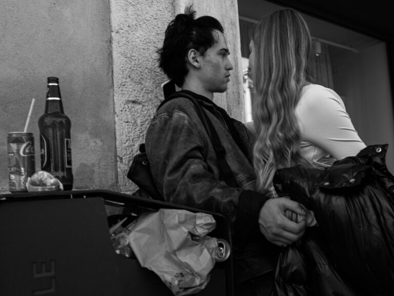 Street photo in Treviso, Italy by Jesper Nybroe