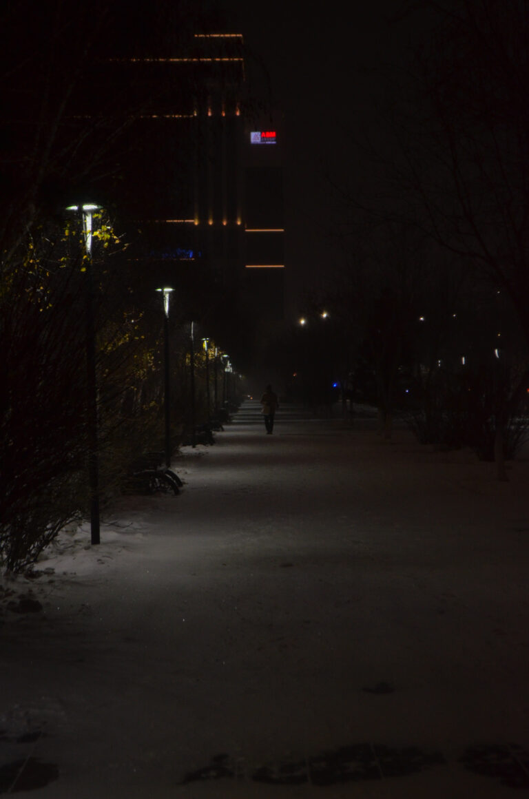 Street photo in Astana, Kazakhstan by Akihiro Yuki