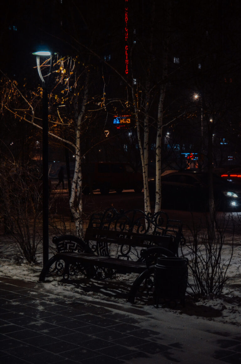 Street photo in Astana, Kazakhstan by Akihiro Yuki