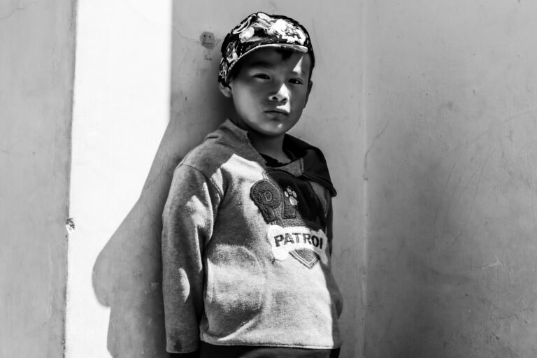 Street photo in Patzité, Guatemala by Duncan Aitken