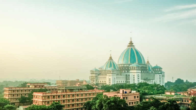 Street photo in Mayapur, India by Emm Vee