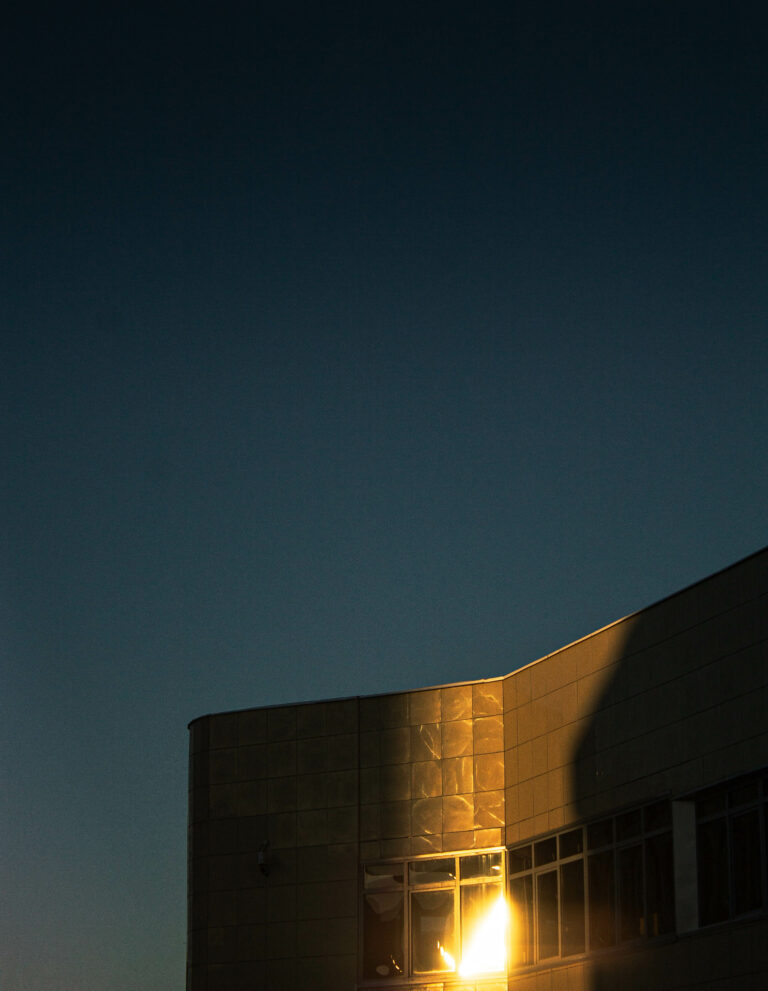 Photo by Alexander Laputko