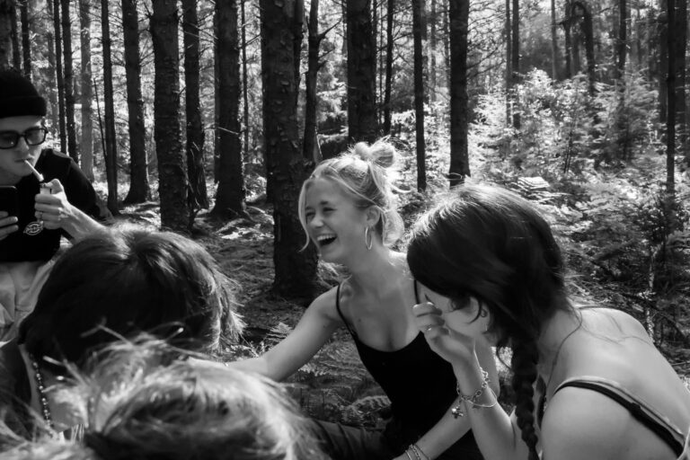 Street photo in Ieberen, Netherlands by Guusje Kummer