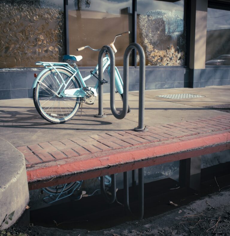Street photo in Hanford, United States by Jeff Cook