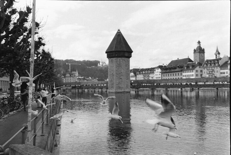 Street photo in Lucerne, Switzerland by Patrick Kurz