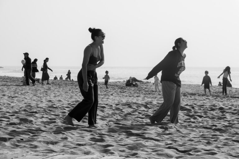 Street photo in Laguna Beach, United States by Dan Lawyer