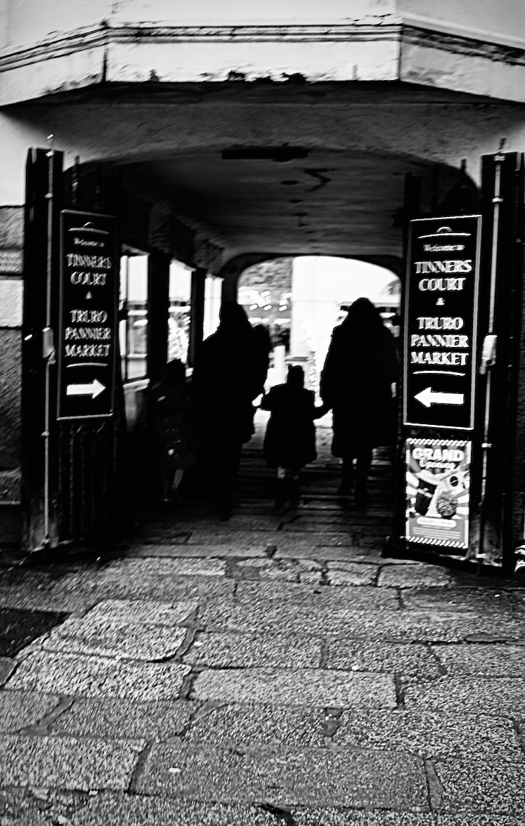Street photo in Truro, United Kingdom by David George