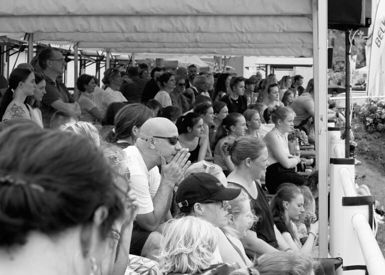 Street photo in Bochum, Germany by Thomas Götze