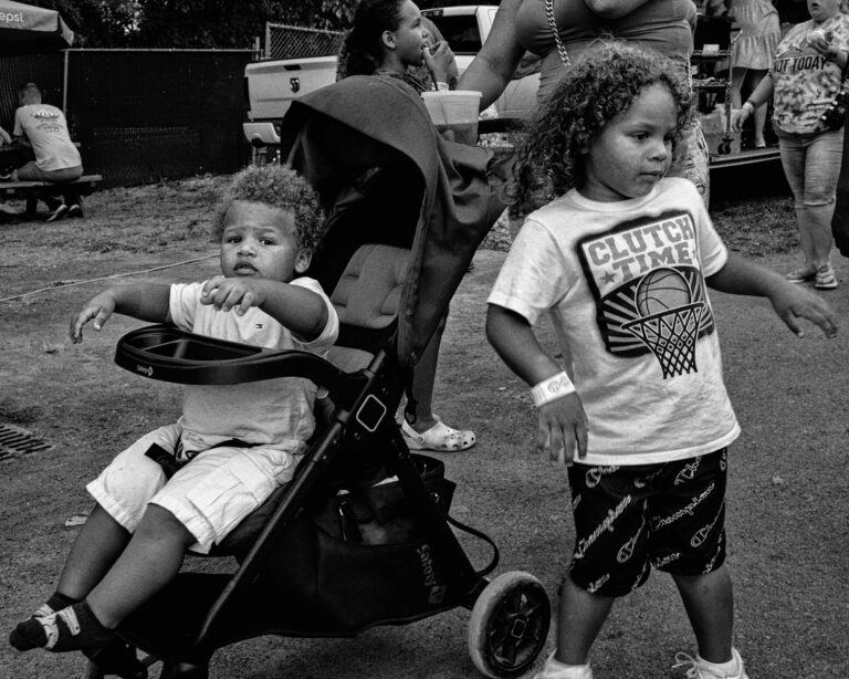 Street photo in Altamont, United States by Rich Schreibstein