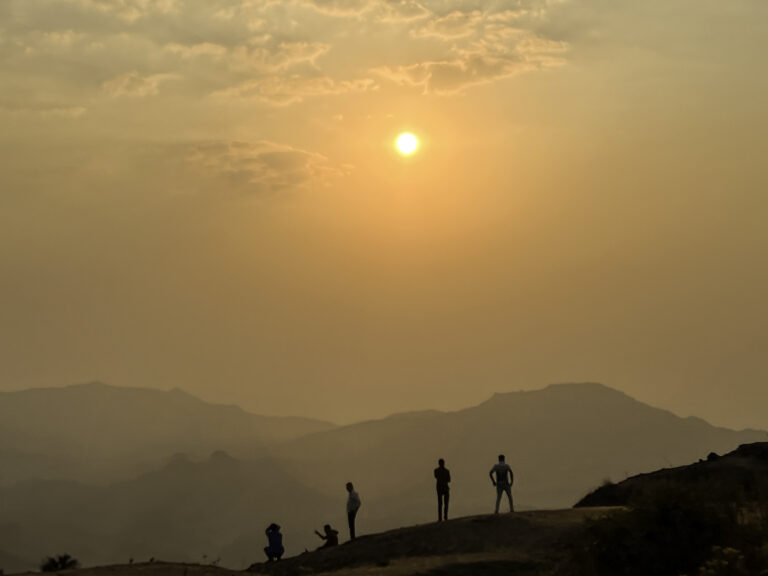 Street photo in Lonavala, India by Sameer Khot