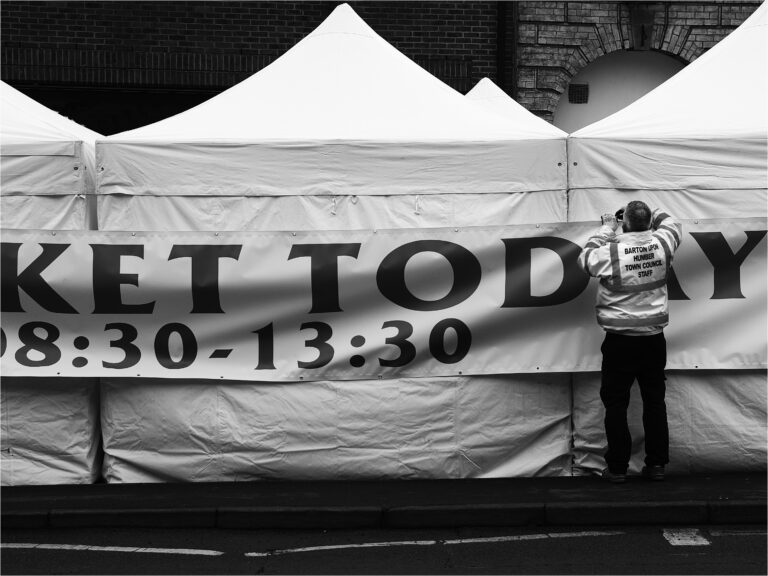Street photo in Barton-upon-Humber, United Kingdom by Chris Bennett