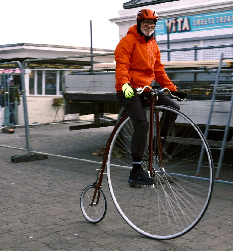 Street photo in Worthing, United Kingdom by David George