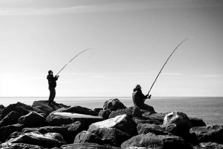 Street photo in Marina di Pisa, Italy by Thomas Bassetti